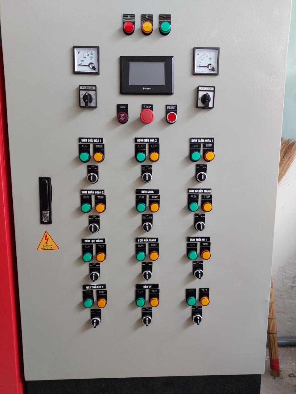 Lắp đặt tủ điện hệ thống xử lý thải - Điện Công Nghiệp Ngọc Thành Nam - Công Ty TNHH Tự Động Hóa Ngọc Thành Nam